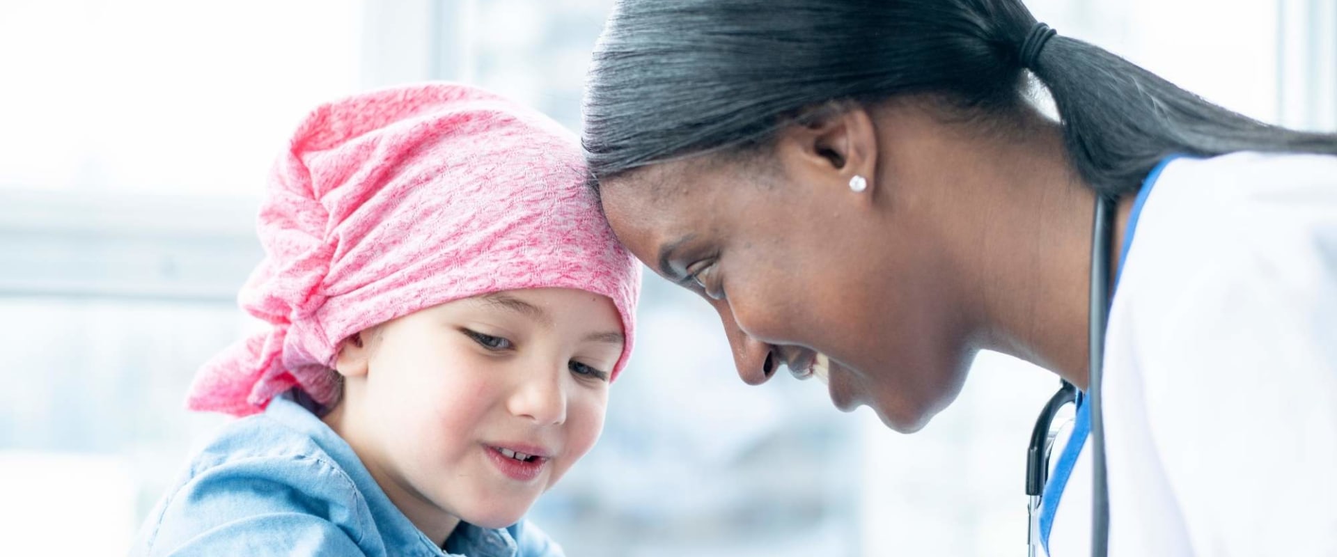 what-do-oncology-nurses-do